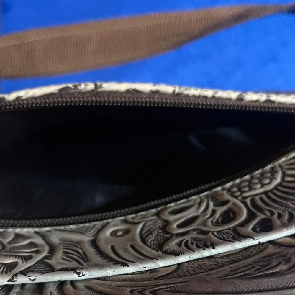 Mexican Floral Embossed Leather Messenger Bag – Artisan Handmade Crossbody